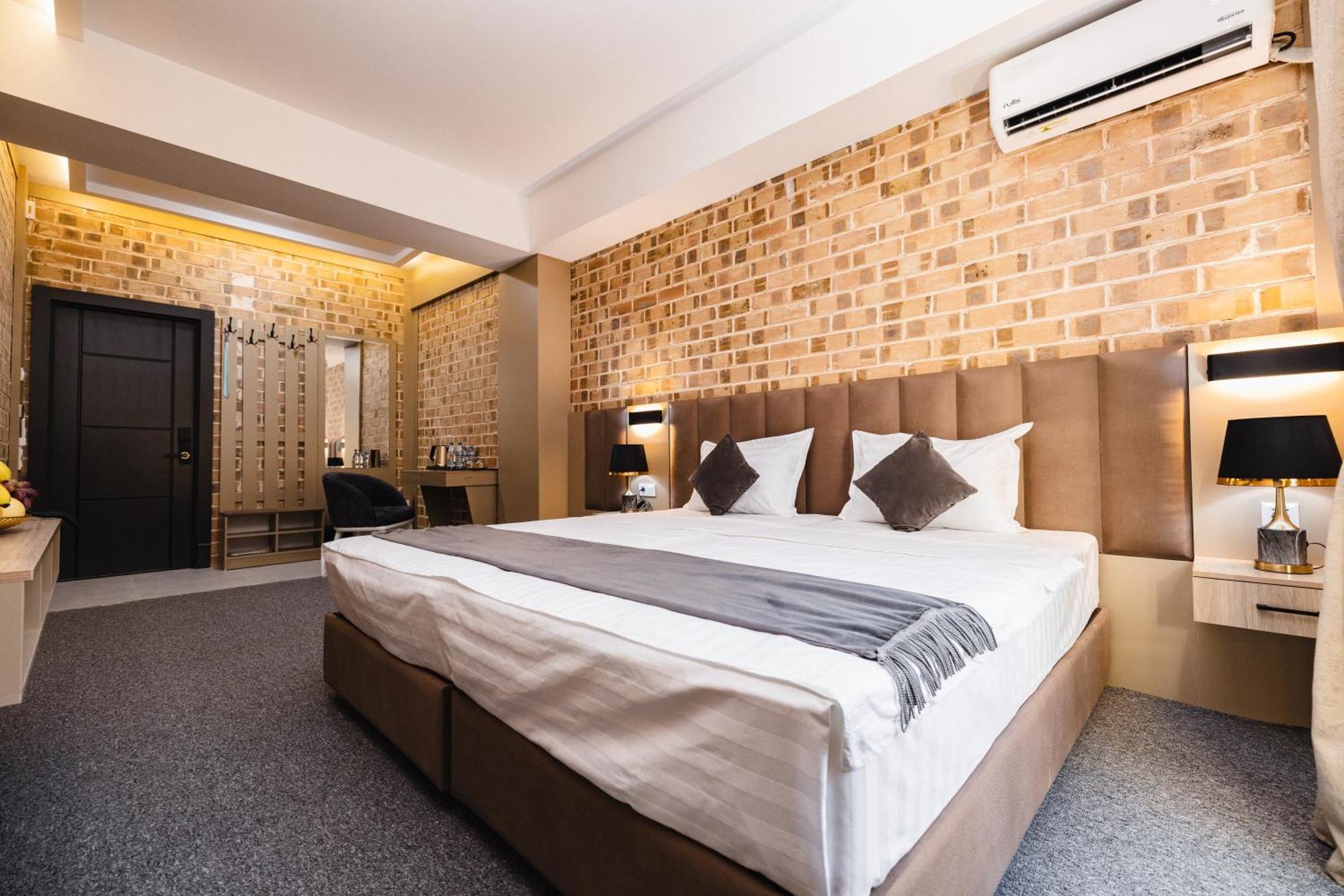 Art Air Hotel Tashkent Bagian luar foto