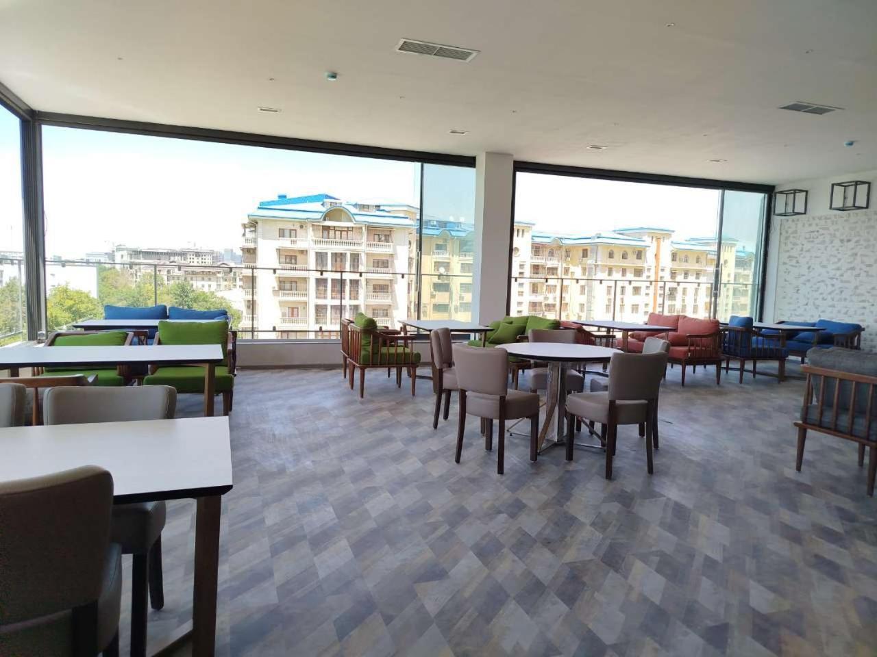 Art Air Hotel Tashkent Bagian luar foto