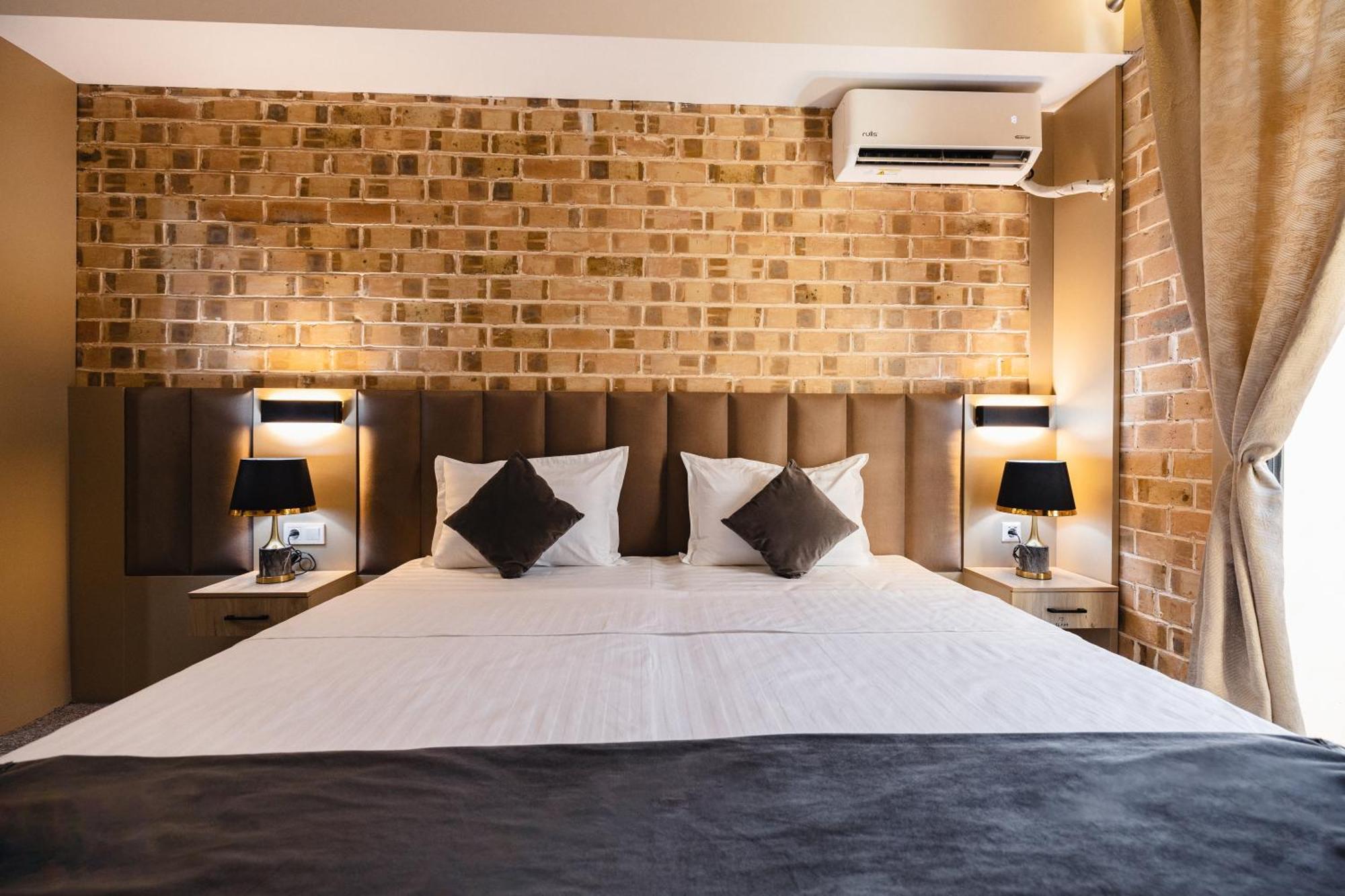 Art Air Hotel Tashkent Bagian luar foto