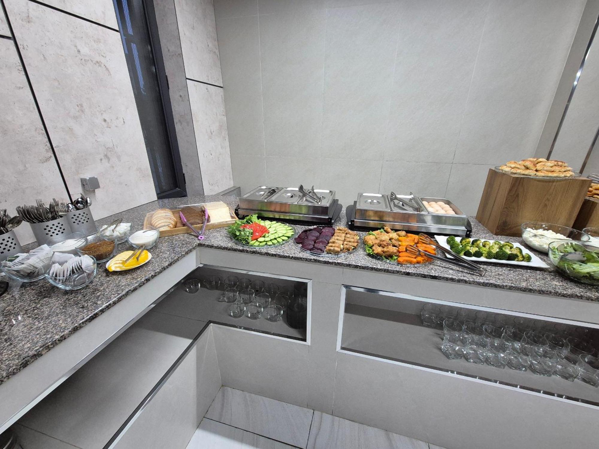 Art Air Hotel Tashkent Bagian luar foto
